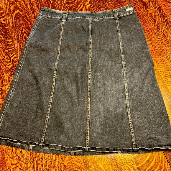 Woolrich Vintage Black Denim Skirt Women's Size 16 EUC - Picture 2 of 7